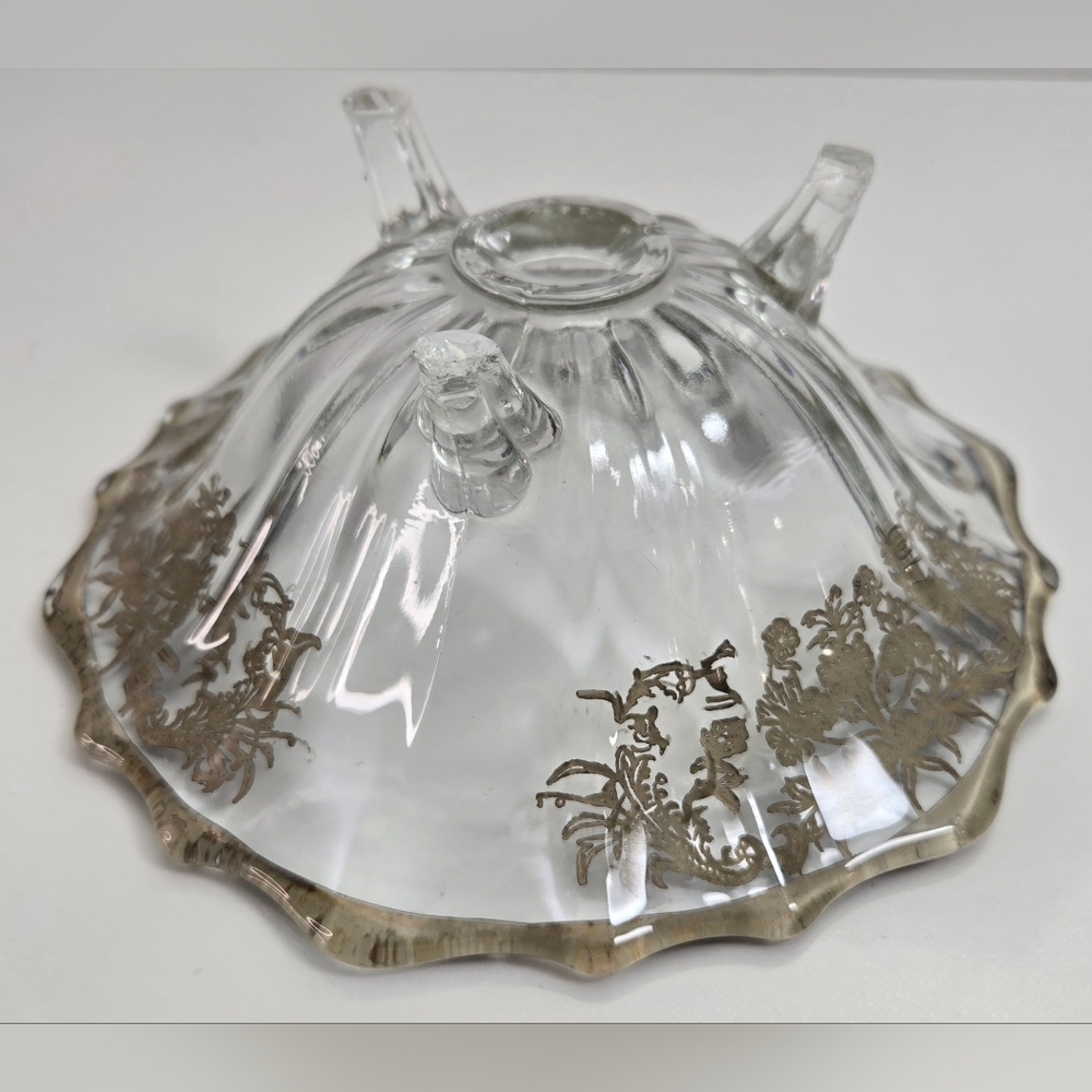 Vintage Silver City Glass 3 Footed‎ Bowl With Floral Silver Overlay - Picture 6 of 7